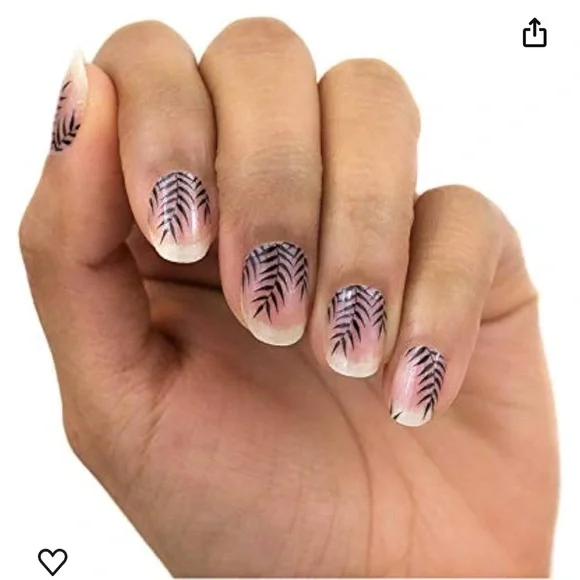 *Retired* Color Street: Palm Before the Storm | Tropical Summer Beach Party - Picture 10 of 12